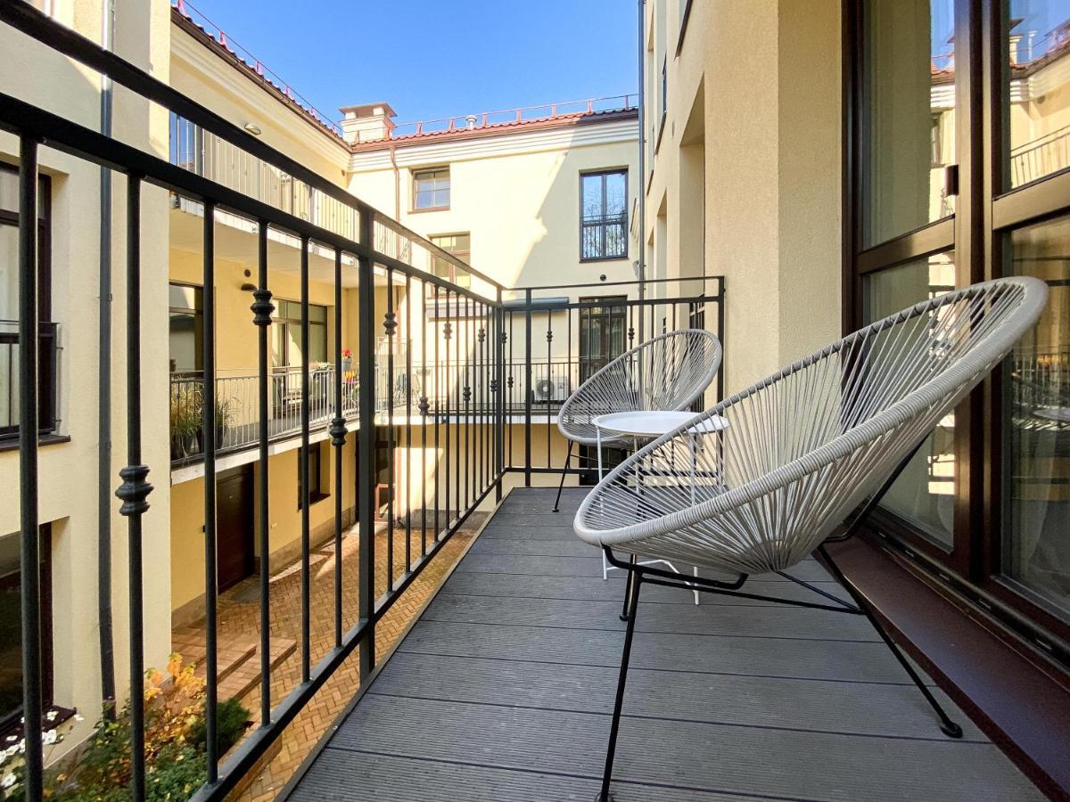 Cohost I Oldtown 60M2 Apt W-Garage Parking, Balcony & Self Check-In VNO Exteriér fotografie