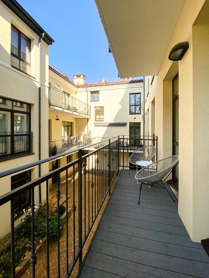 Cohost I Oldtown 60M2 Apt W-Garage Parking, Balcony & Self Check-In VNO Exteriér fotografie