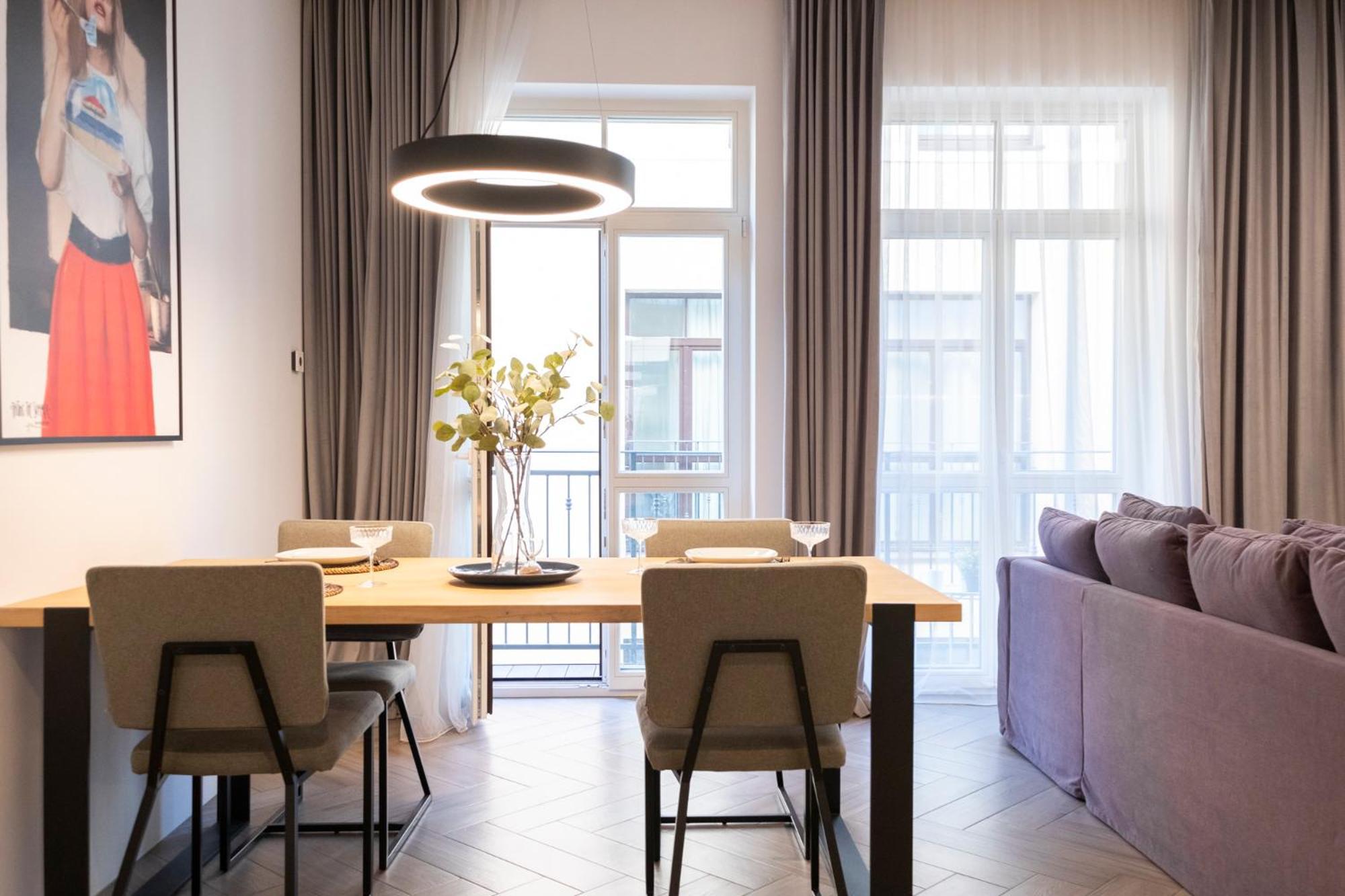 Cohost I Oldtown 60M2 Apt W-Garage Parking, Balcony & Self Check-In VNO Exteriér fotografie